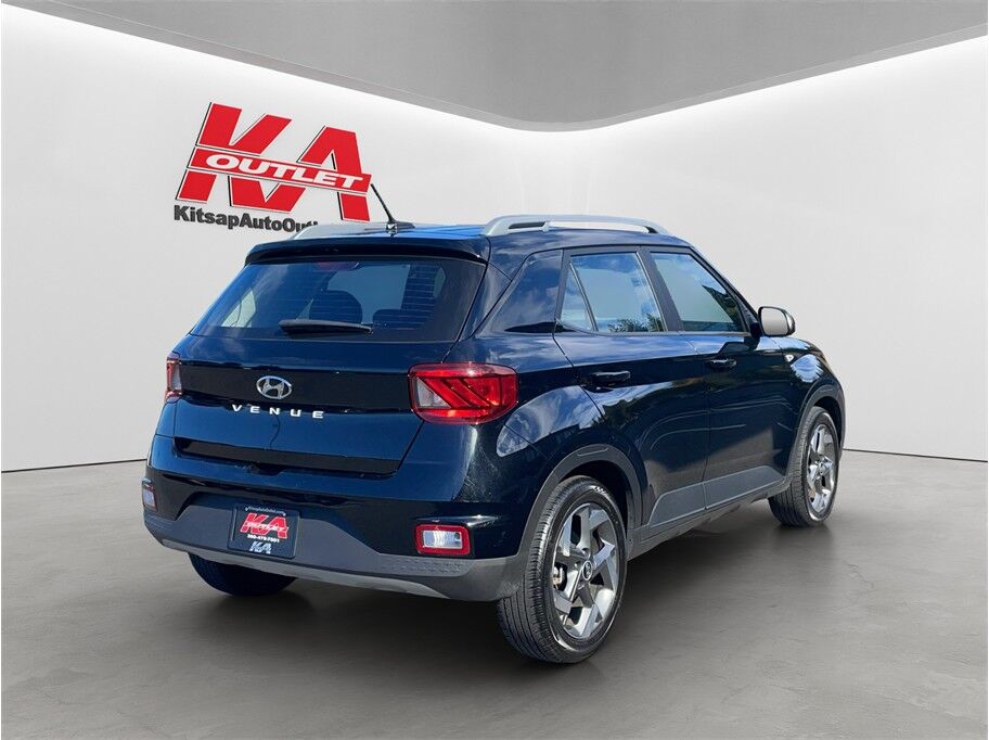 2025 Hyundai Venue SEL Sport Utility 4D