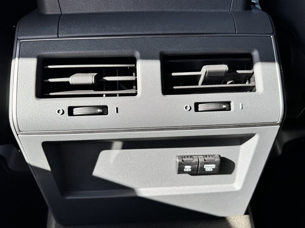 2025 INEOS Grenadier 1924 Belstaff West Valley UT