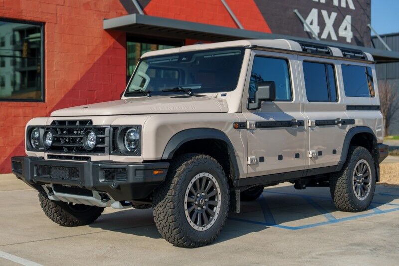 2025 INEOS Grenadier Station Wagon Field Master