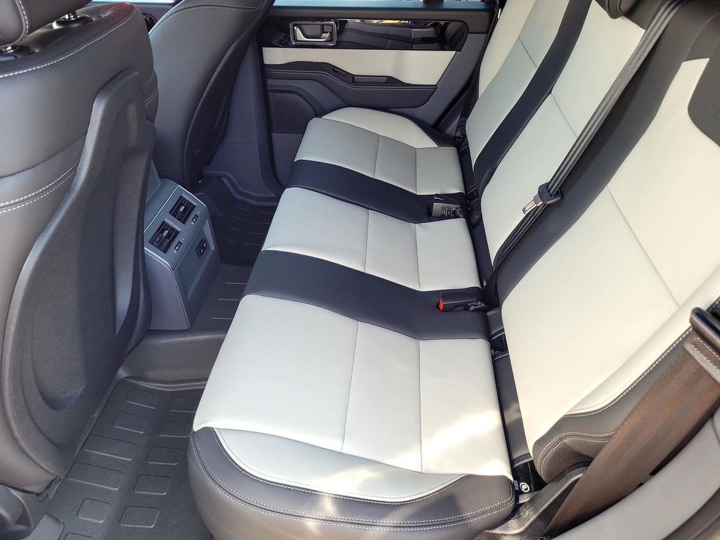 2025 INEOS Grenadier Station Wagon Fieldmaster Edition Roseville CA