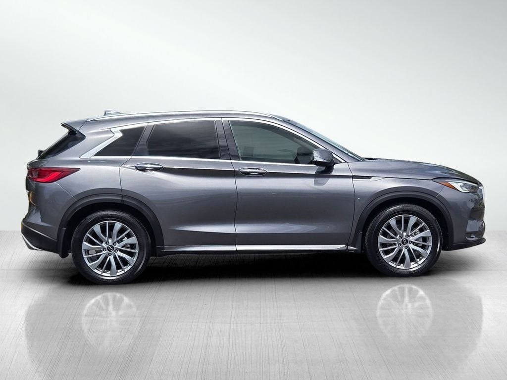 2025 INFINITI QX50 LUXE