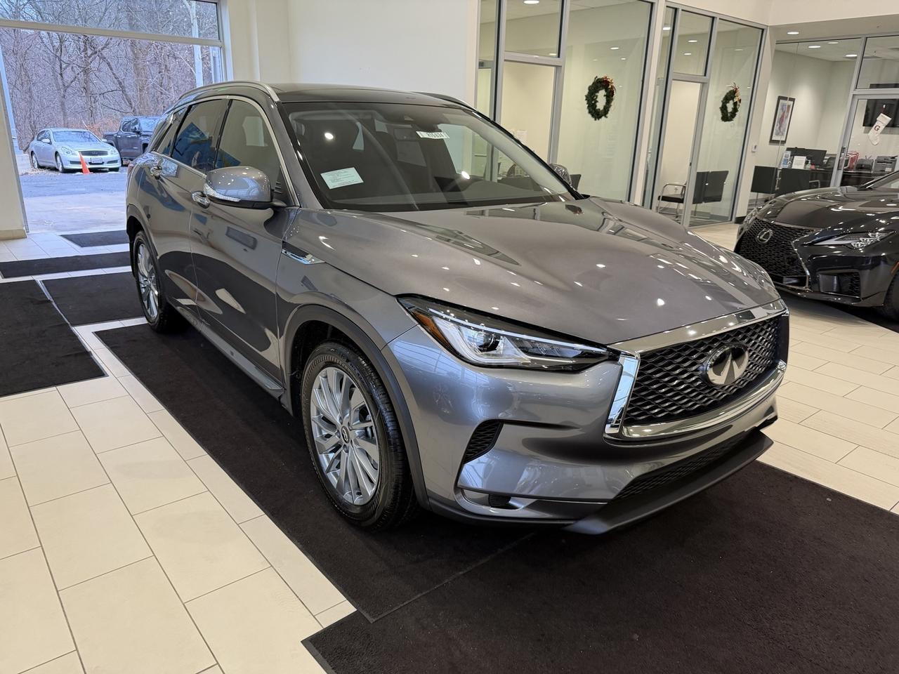 2025 INFINITI QX50 LUXE