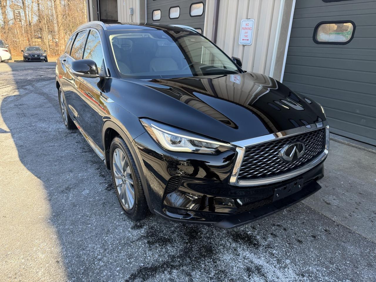 2025 INFINITI QX50 LUXE