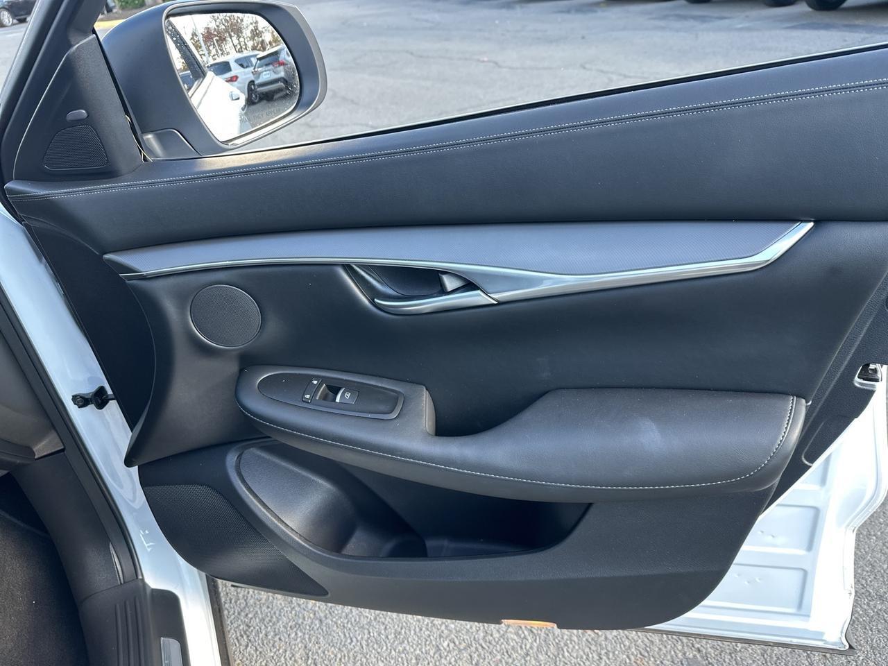 2025 INFINITI QX50 PURE Chantilly VA