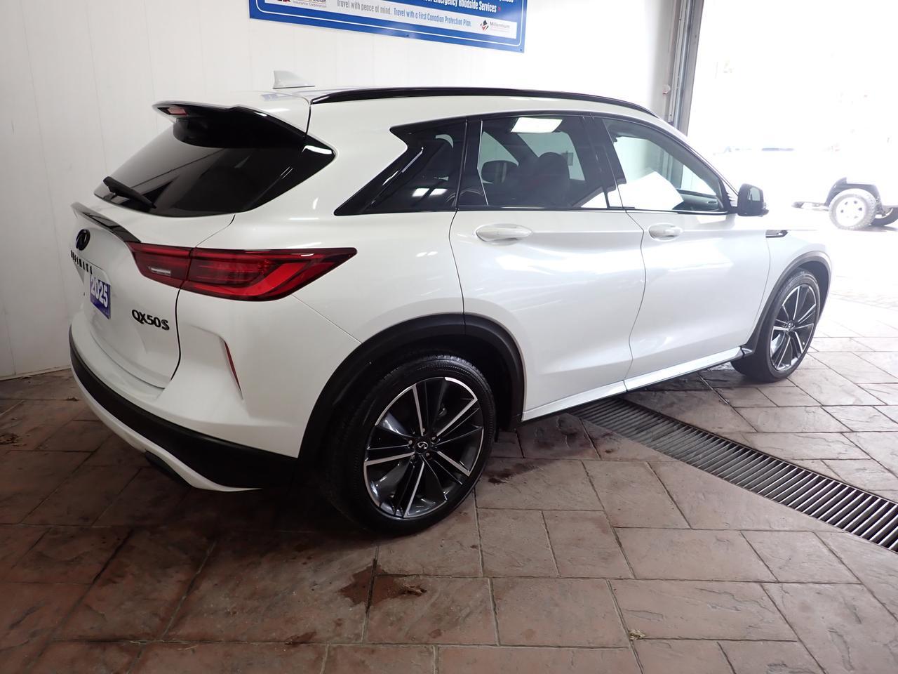 2025 INFINITI QX50 SPORT AWD LEATHER NAVI SUNROOF Listowel ON