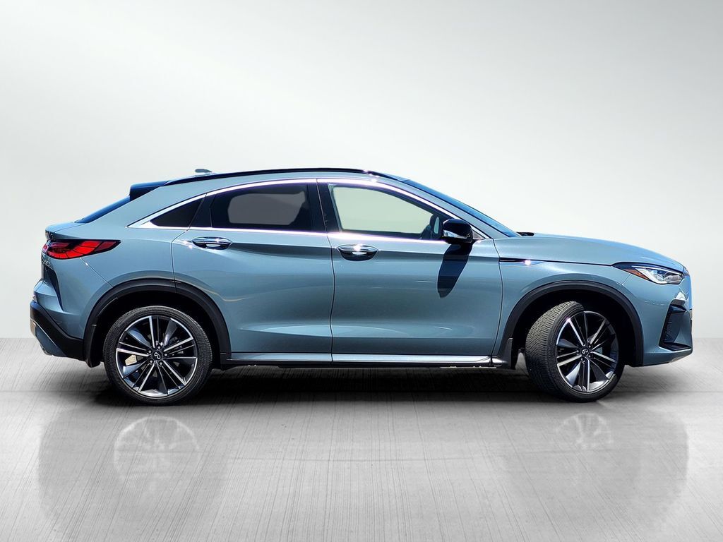 2025 INFINITI QX55 LUXE