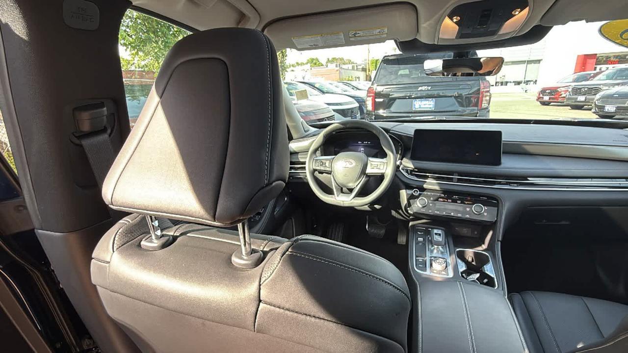 2025 INFINITI QX60 LUXE Medford MA