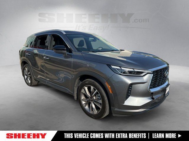 2025 INFINITI QX60 LUXE