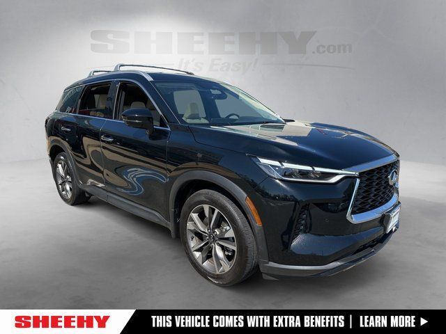 2025 INFINITI QX60 LUXE