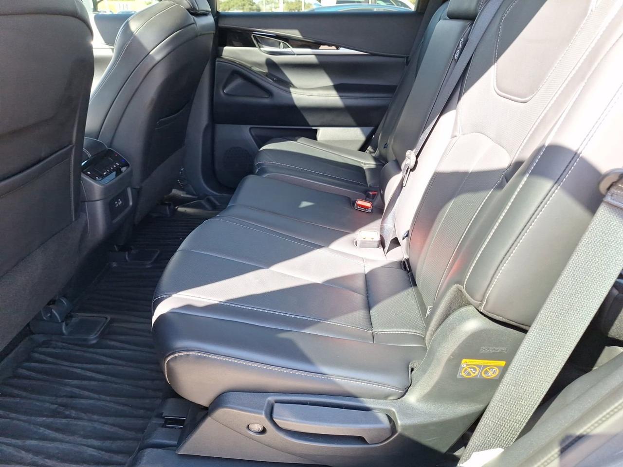 2025 INFINITI QX60 PURE Hurst TX