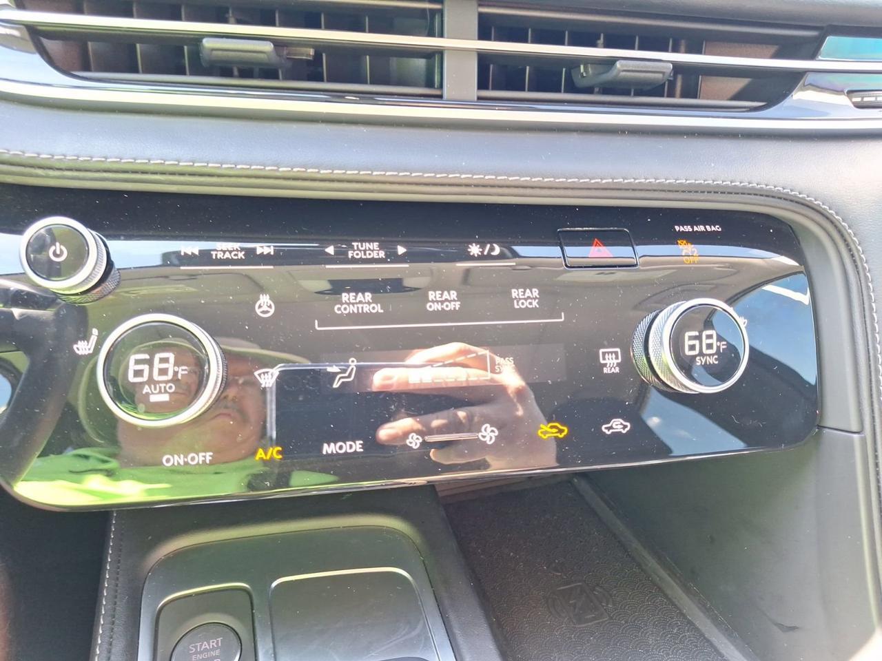 2025 INFINITI QX60 PURE Hurst TX