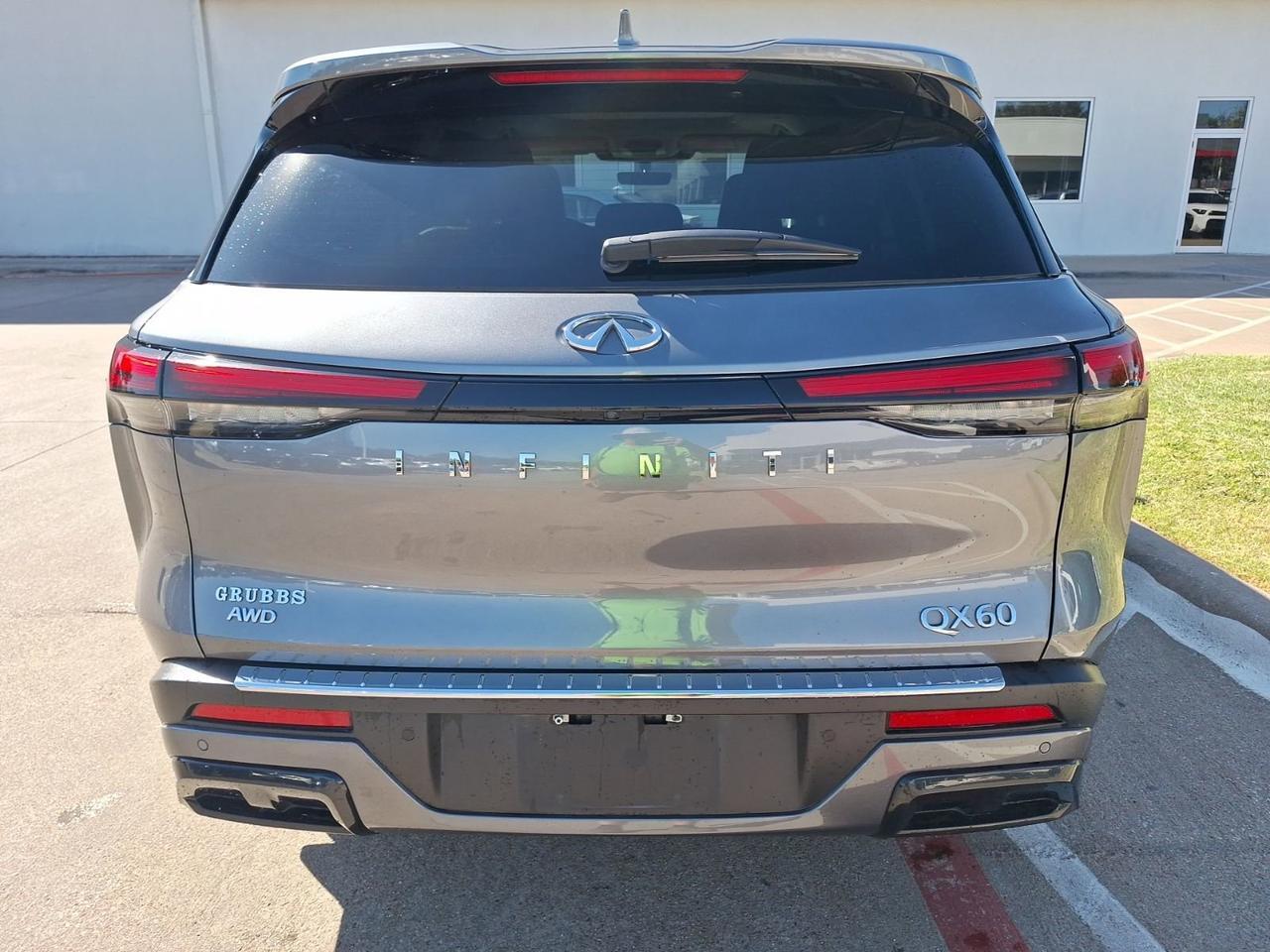 2025 INFINITI QX60 PURE Hurst TX