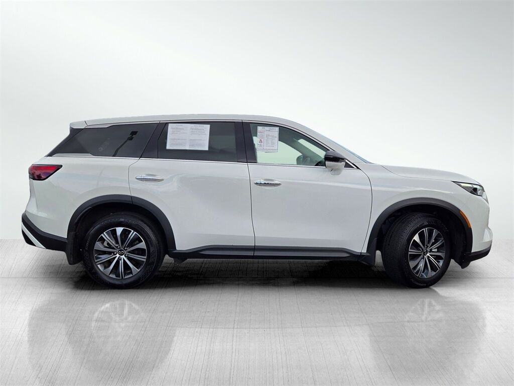 2025 INFINITI QX60 PURE