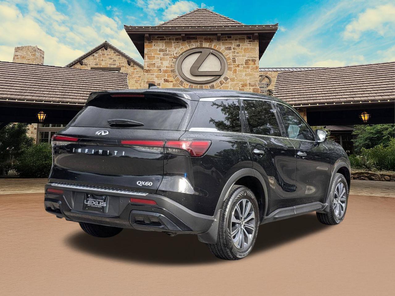 2025 INFINITI QX60 PURE