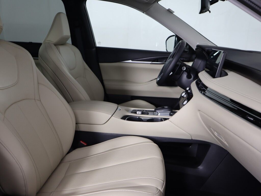 2025 INFINITI QX60 SENSORY AWD w/Vision Pkg/Tow Pkg Maumee OH
