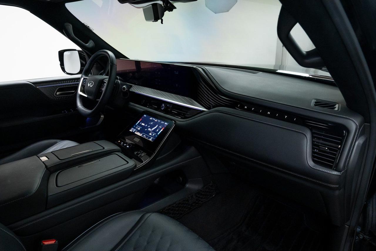 2025 INFINITI QX80 AUTOGRAPH 1 Owner Autograph Exterior Package Premium Cargo P Portland OR