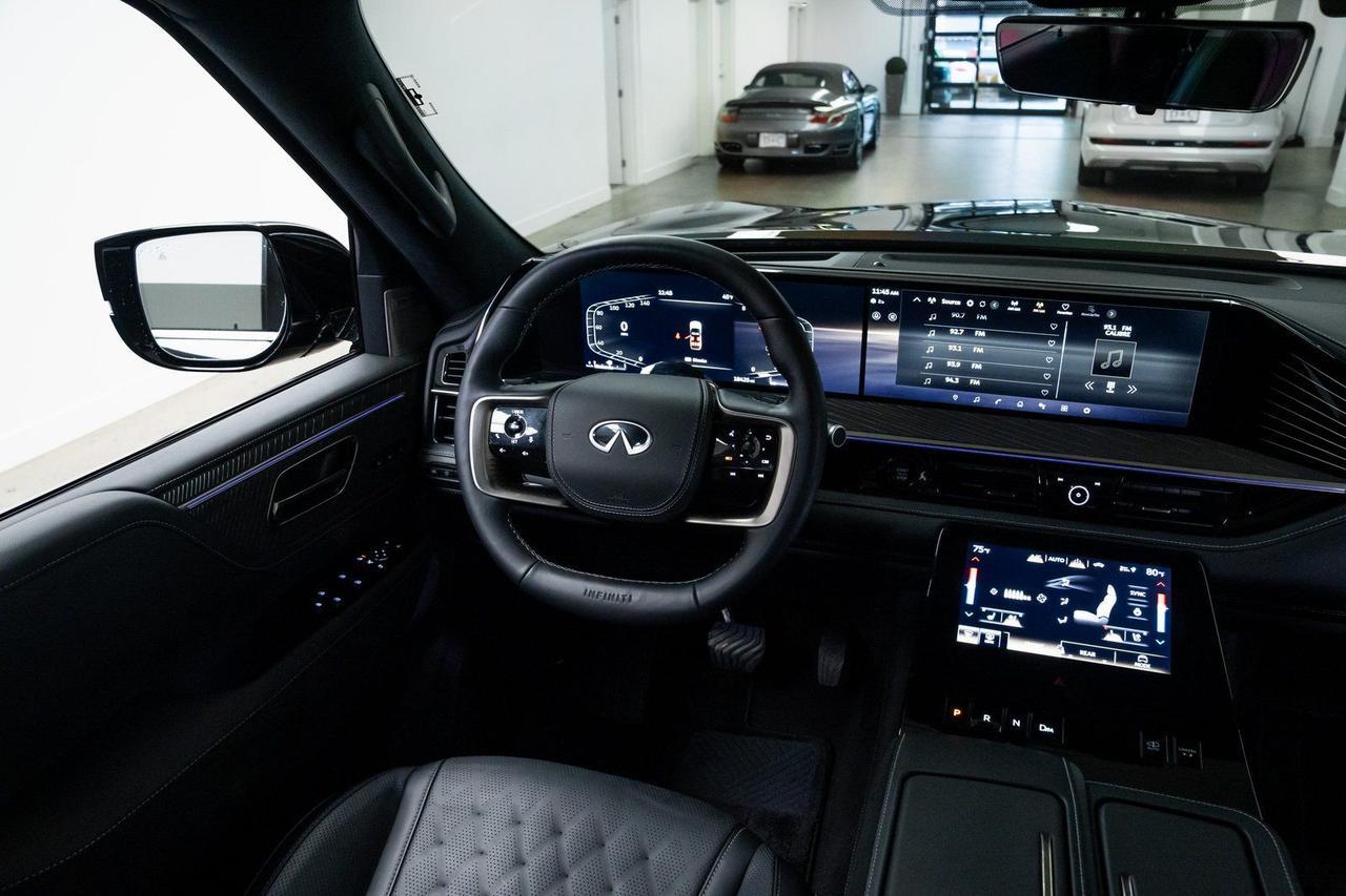 2025 INFINITI QX80 AUTOGRAPH 1 Owner Autograph Exterior Package Premium Cargo P Portland OR