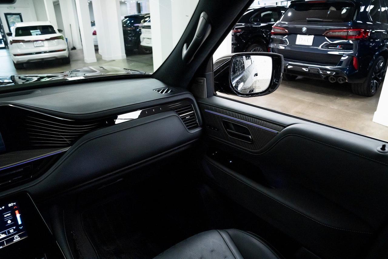 2025 INFINITI QX80 AUTOGRAPH 1 Owner Autograph Exterior Package Premium Cargo P Portland OR