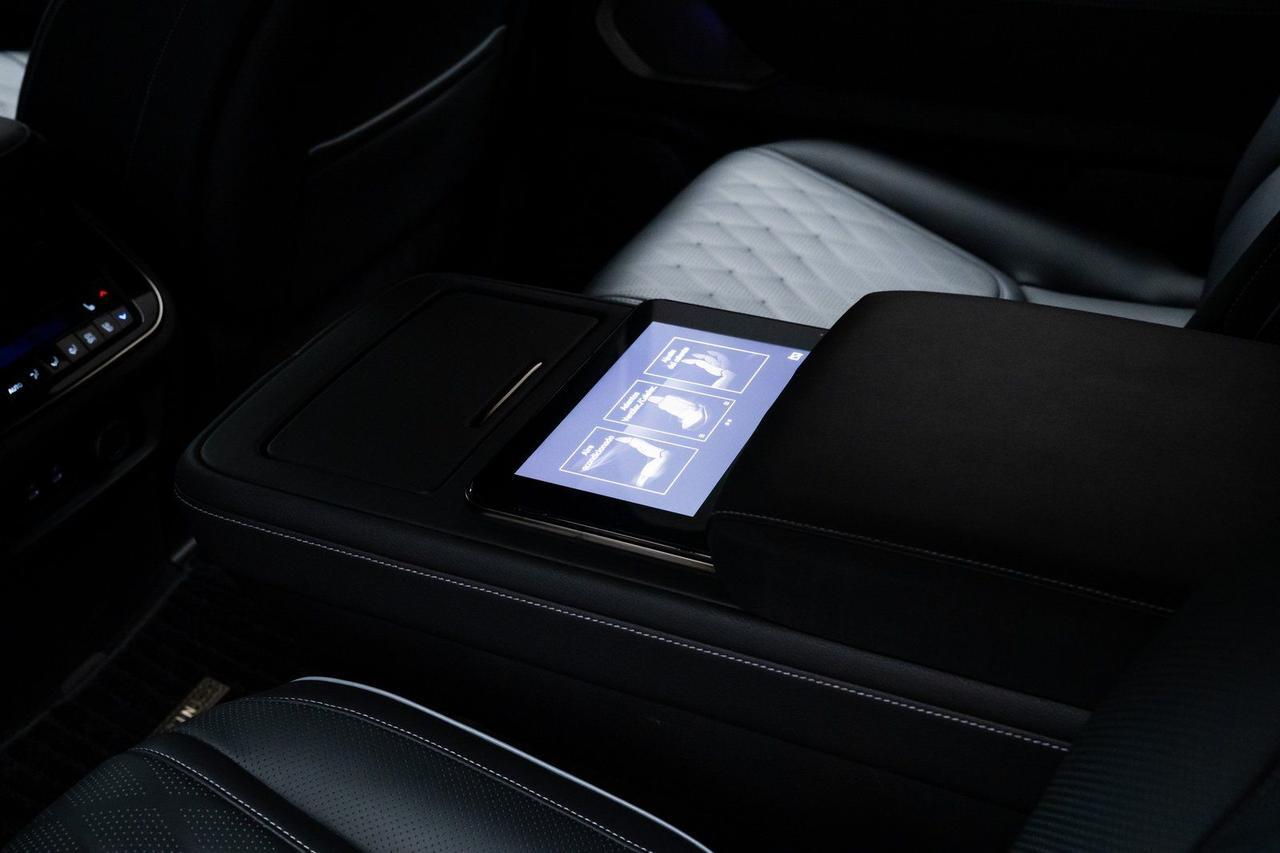 2025 INFINITI QX80 AUTOGRAPH 1 Owner Autograph Exterior Package Premium Cargo P Portland OR