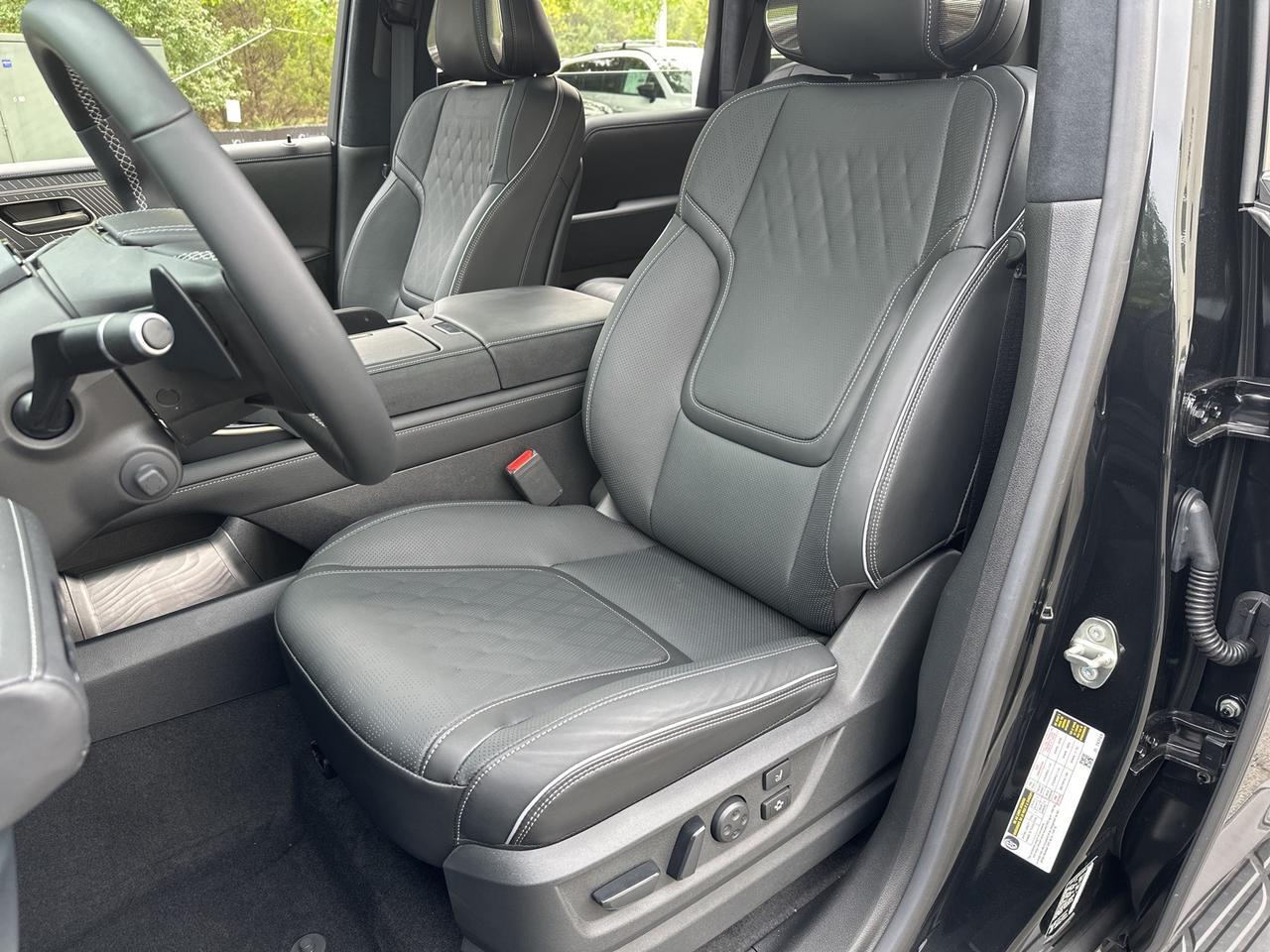 2025 INFINITI QX80 AUTOGRAPH Chantilly VA