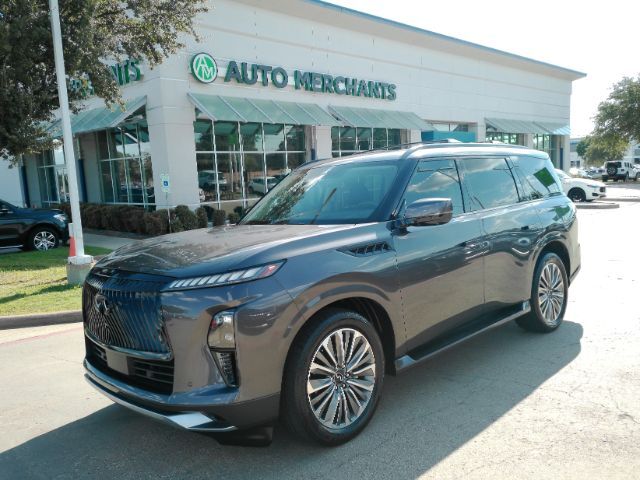 2025 INFINITI QX80 LUXE