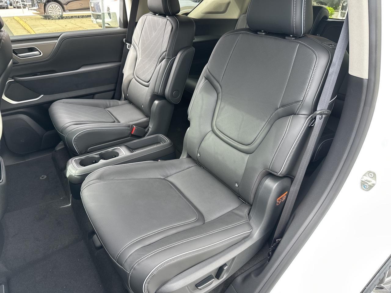 2025 INFINITI QX80 LUXE Chantilly VA