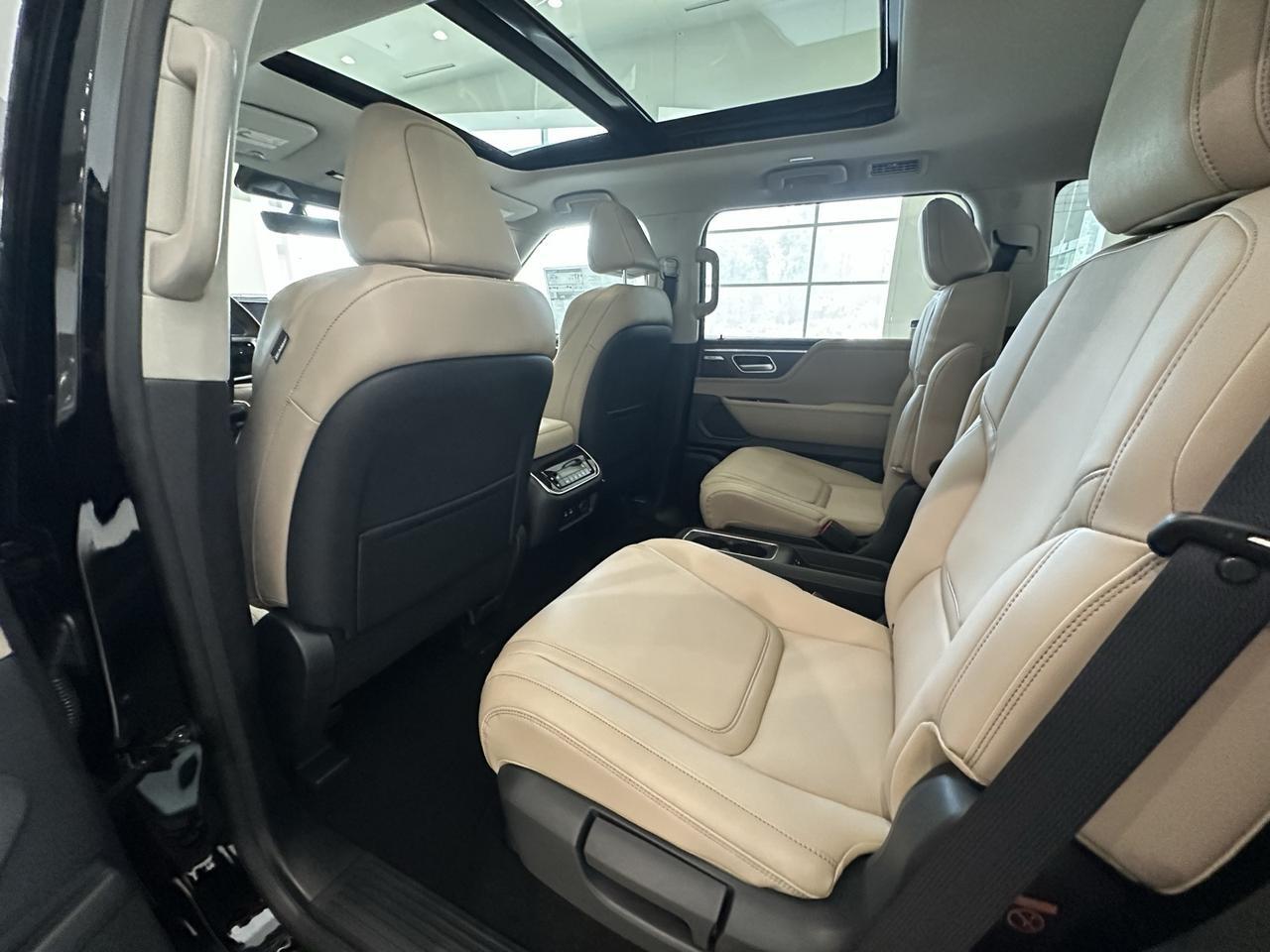 2025 INFINITI QX80 PURE Annapolis MD