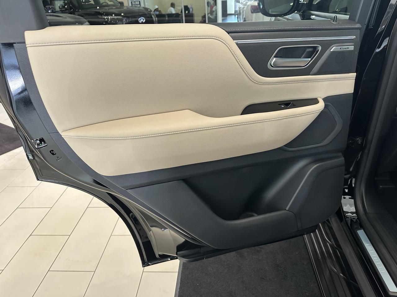 2025 INFINITI QX80 PURE Annapolis MD