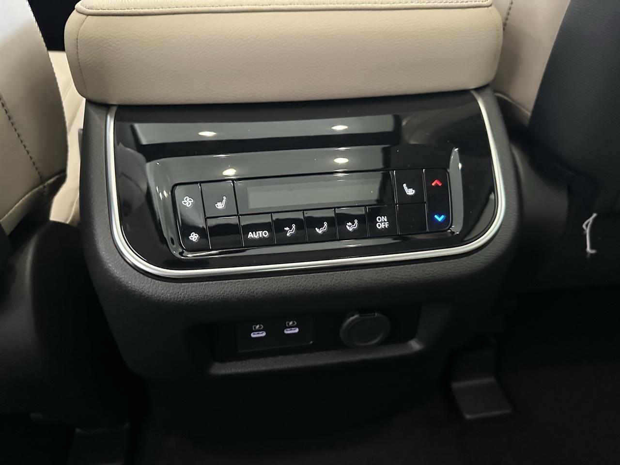 2025 INFINITI QX80 PURE Annapolis MD