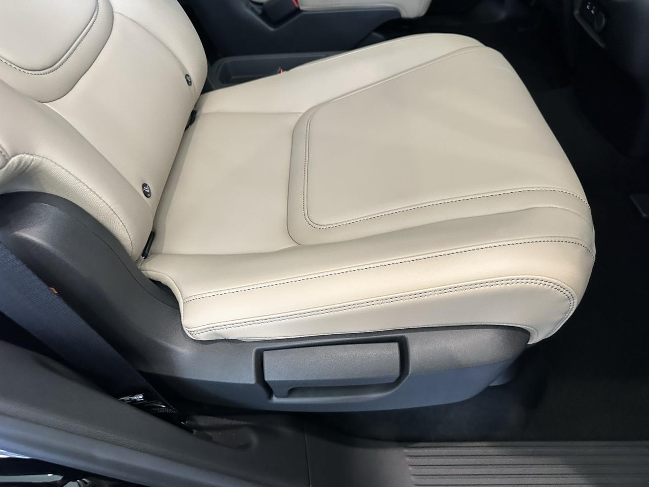 2025 INFINITI QX80 PURE Annapolis MD