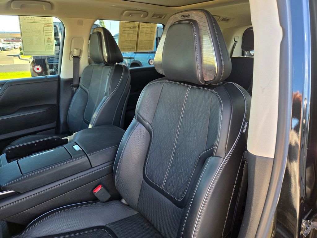 2025 INFINITI QX80 SENSORY Roseville CA