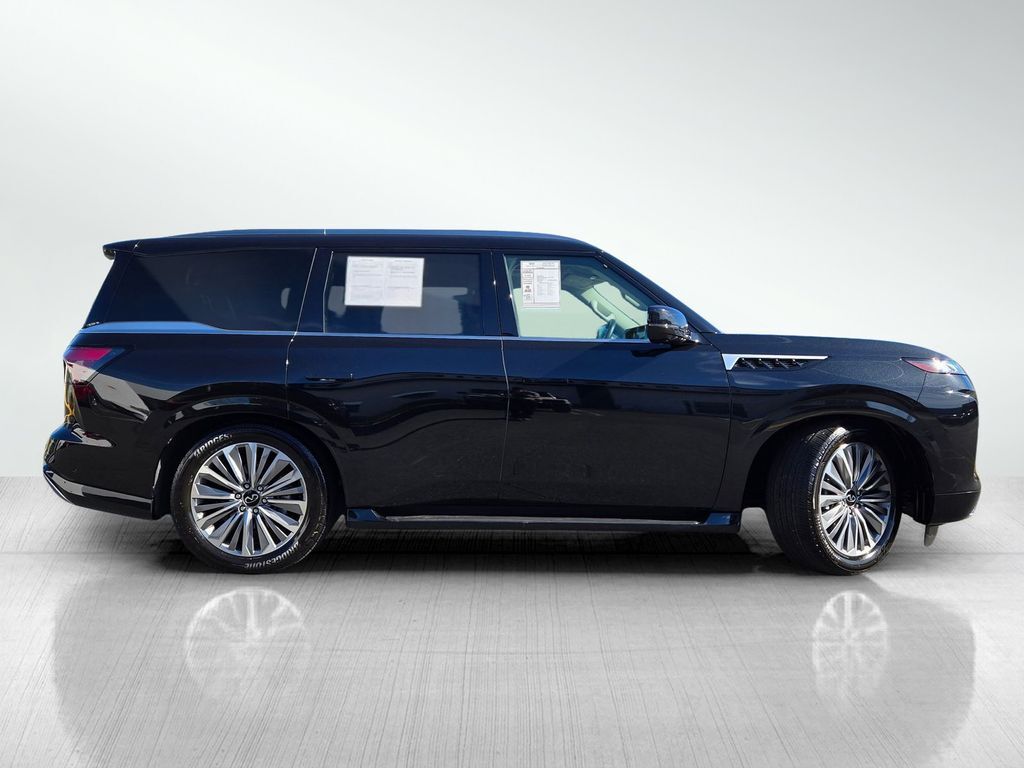 2025 INFINITI QX80 SENSORY
