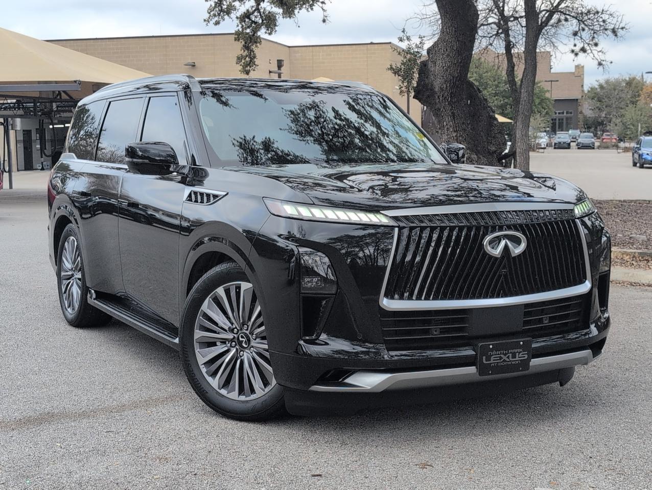 2025 INFINITI QX80 SENSORY