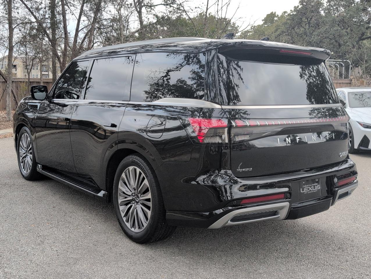2025 INFINITI QX80 SENSORY