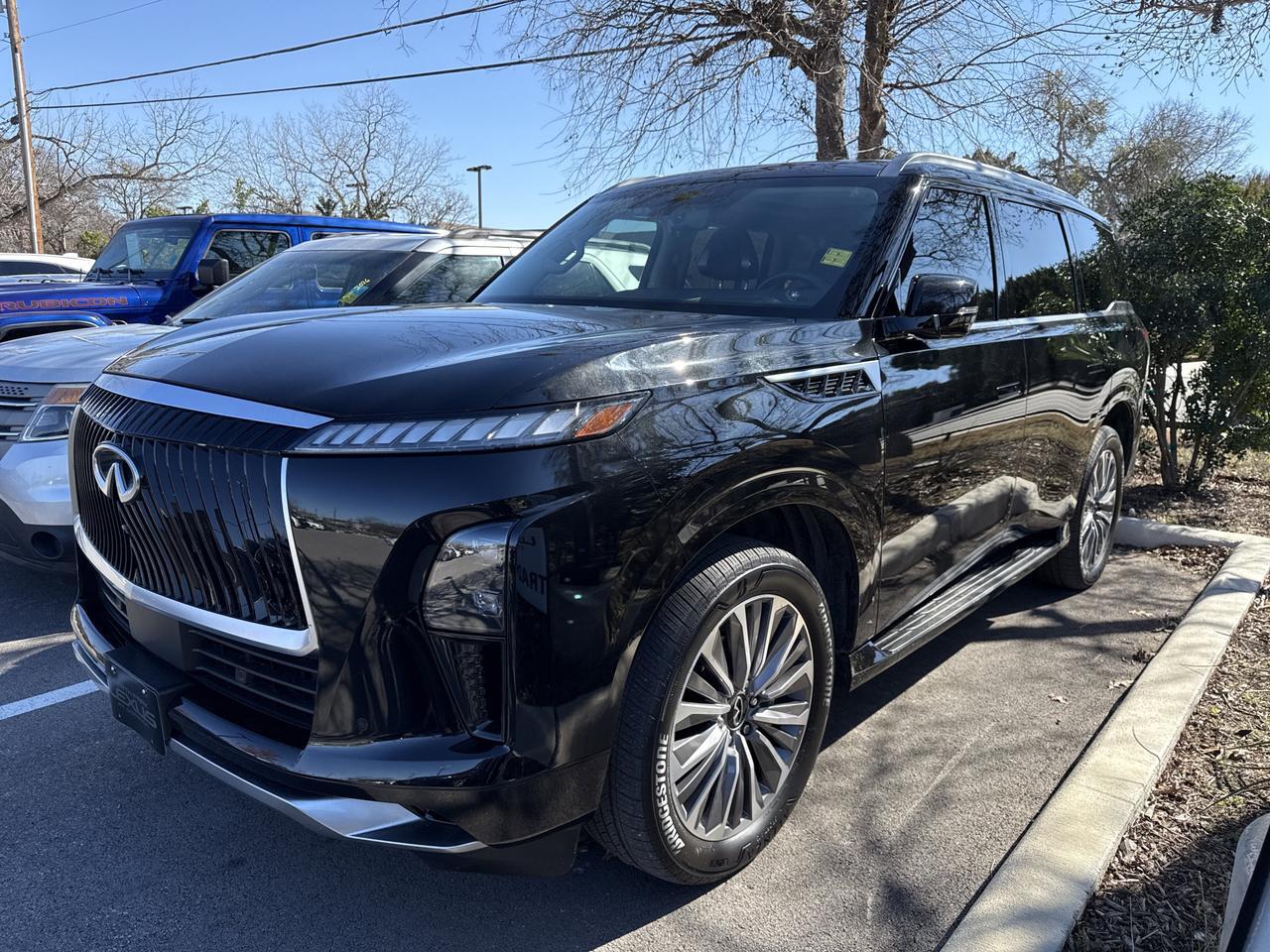 2025 INFINITI QX80