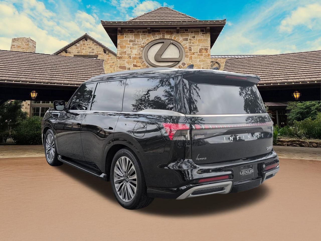 2025 INFINITI QX80 SENSORY