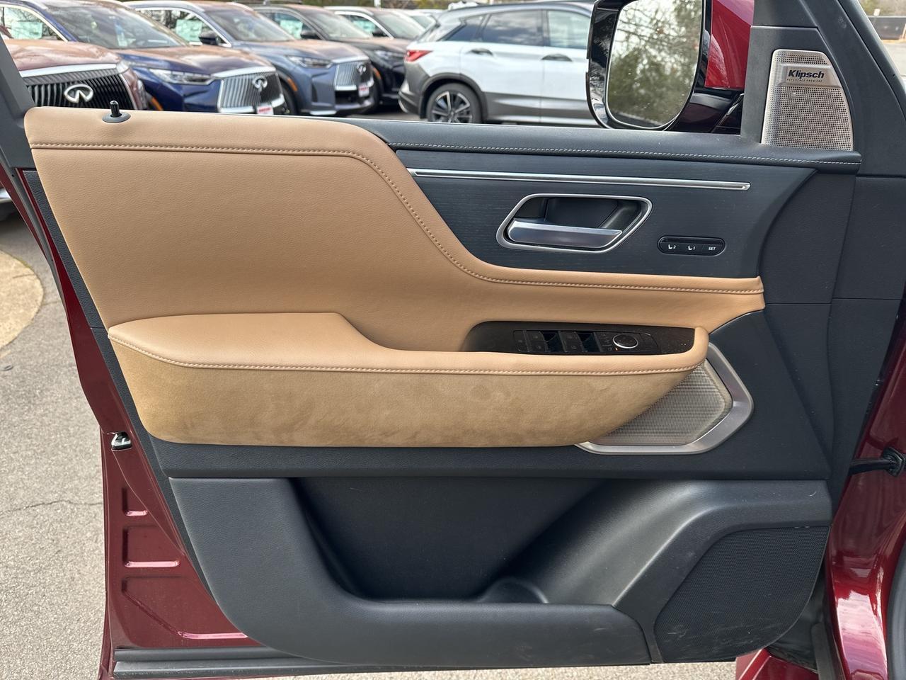 2025 INFINITI QX80 SENSORY Chantilly VA