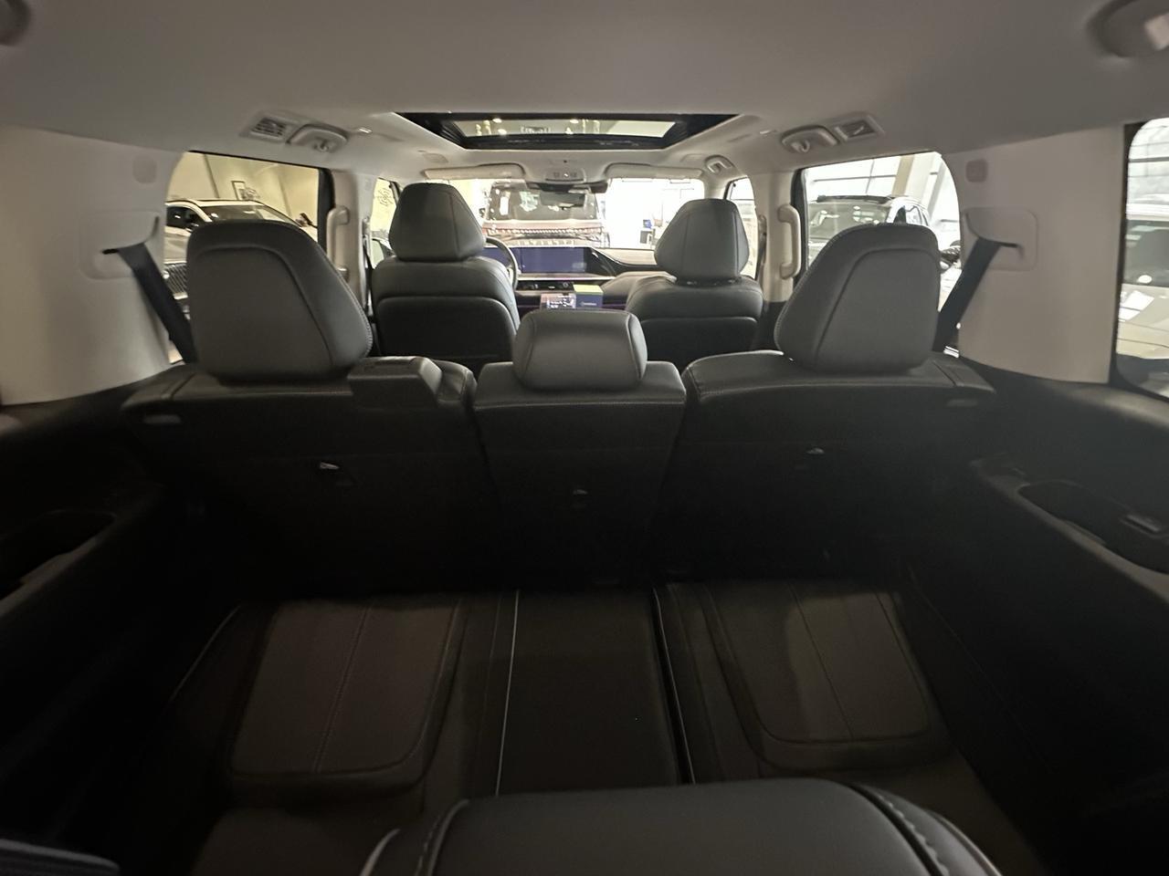 2025 INFINITI QX80 SENSORY Annapolis MD