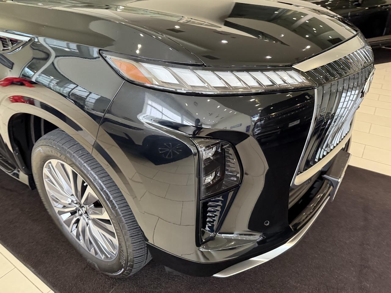 2025 INFINITI QX80 SENSORY Annapolis MD