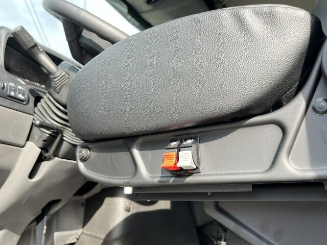 2025 International MV607 Extended Cab Jerr-Dan MPL60 Heavy Duty Wrecker Truck Tampa FL