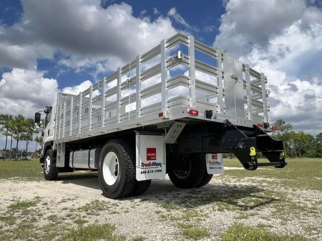 2025 Isuzu FTR 18' Aluminum Stake Bed Truck with 4K Truck Mounted Forklift Homestead FL