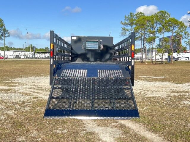 2025 Isuzu FTR 20'+4' Steel Stake Bed Dovetail Truck Homestead FL