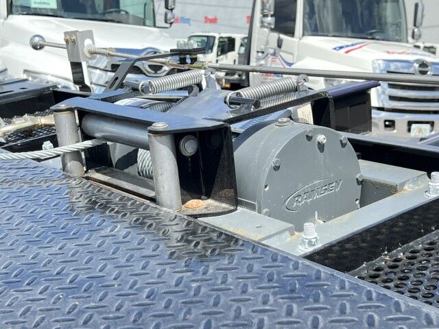 2025 Isuzu FTR 22' Jerr-Dan Rollback Car Carrier Truck Miami FL