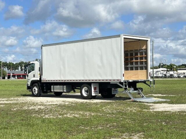 2025 Isuzu FTR 26' Dry Box Truck with 2,500 lbs. Lift Gate