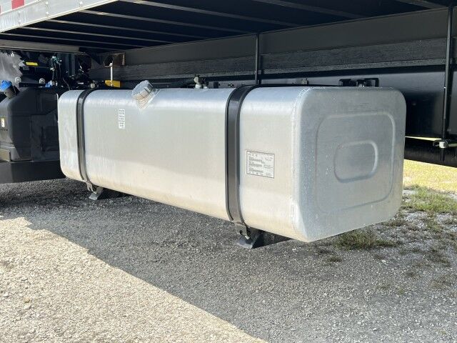 2025 Isuzu FTR 26' Dry Box Truck with 2,500 lbs. Lift Gate Homestead FL