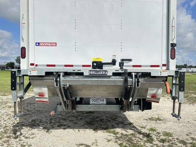 2025 Isuzu FTR 26' Dry Box Truck with 2,500 lbs. Lift Gate Homestead FL