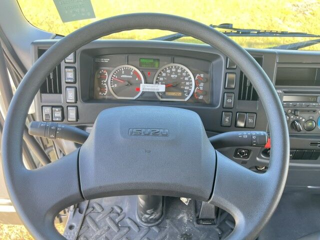 2025 Isuzu FVR 26' BABCO Aluminum Flatbed with 4K Truck Mounted Forklift Homestead FL