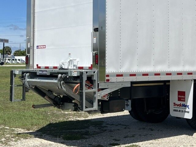 2025 Isuzu FVR 26&apos; Refrigerated Box with 3,300 Lb. Liftgate Homestead FL