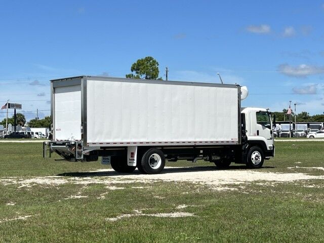 2025 Isuzu FVR 26&apos; Refrigerated Box with 3,300 Lb. Liftgate Homestead FL