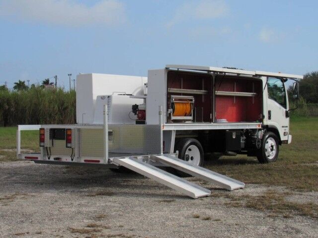 2025 Isuzu NPR-HD 14&apos; BABCO AL Lawn Sprayer (Gas) Homestead FL